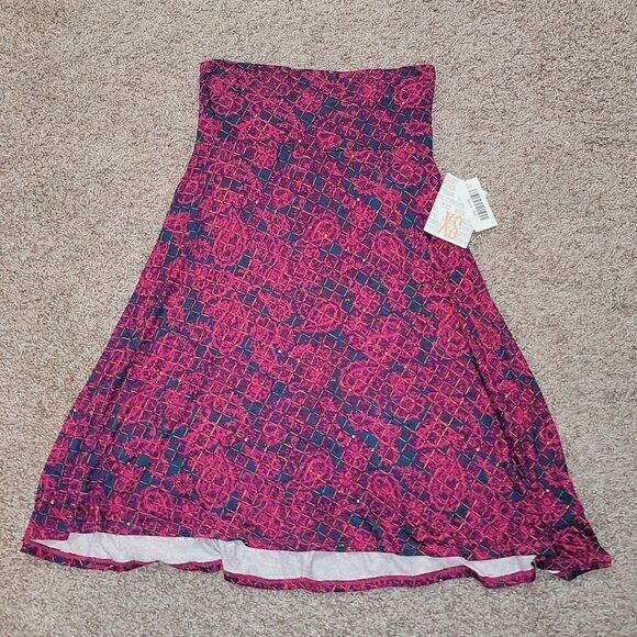 NWT Lularoe Flattering Knee Length A-Line Knit Skirt Fold Over Waist Size XS 2-4 - Picture 3 of 6